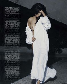 Голая грудь Шэннен Доэрти в журнале Playboy фото #4