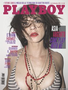 Азия Ардженто обнажила грудь в журнале Playboy фото #1