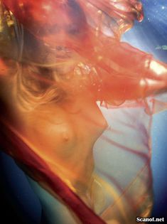 Абсолютно обнажённая Мартина Стелла снялась в журнале Playboy фото #4