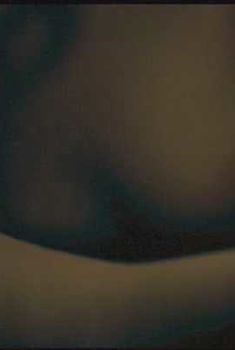Сара Форестье засветила грудь в фильме «Несколько дней в сентябре», 2006