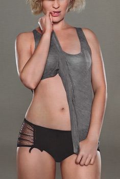 Горячая Джоанна Пейдж на эротических фото в журнале FHM, Декабрь 2009