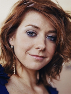 alyson hannigan голая